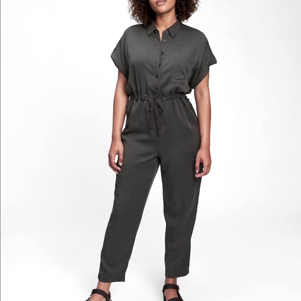 NEW, GAP Jumpsuit Slate Gray-Size 10